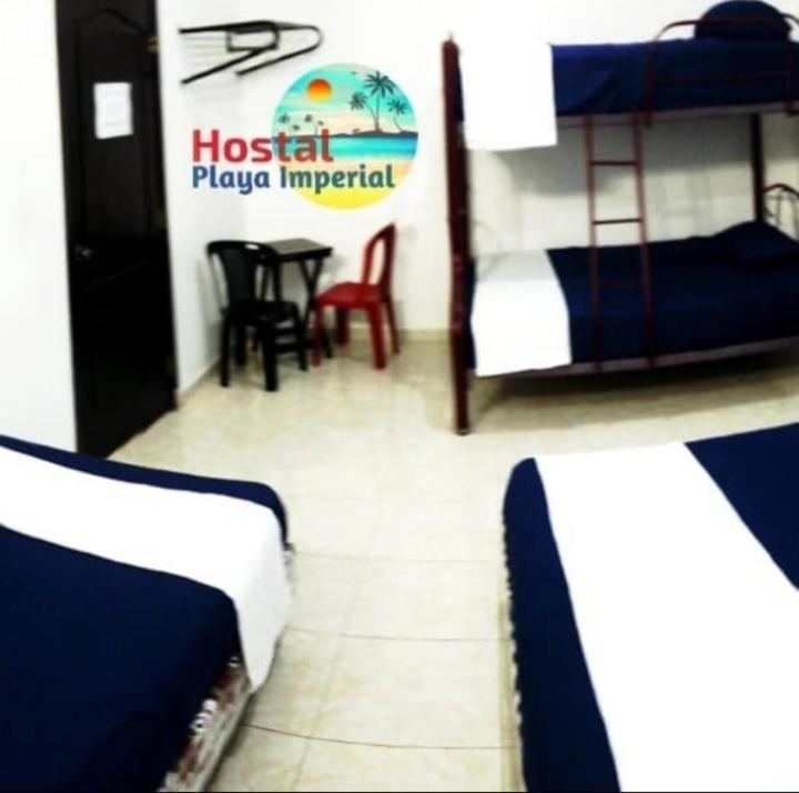 Hostal Playa Imperial Manta Esterno foto